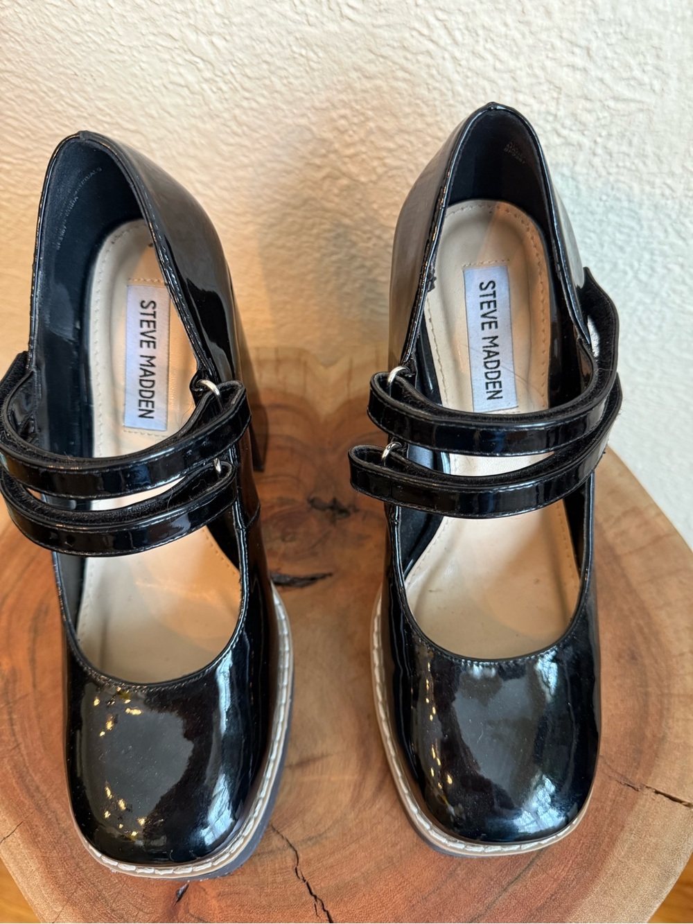 Steve Madden Black Patent Mary Jane Platform Heels | Size 7 - Picture 3 of 10